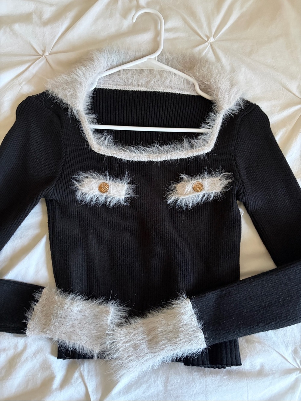 Faux-Fur Trim Black Ribbed Contrast Women's Sweater with gold buttons